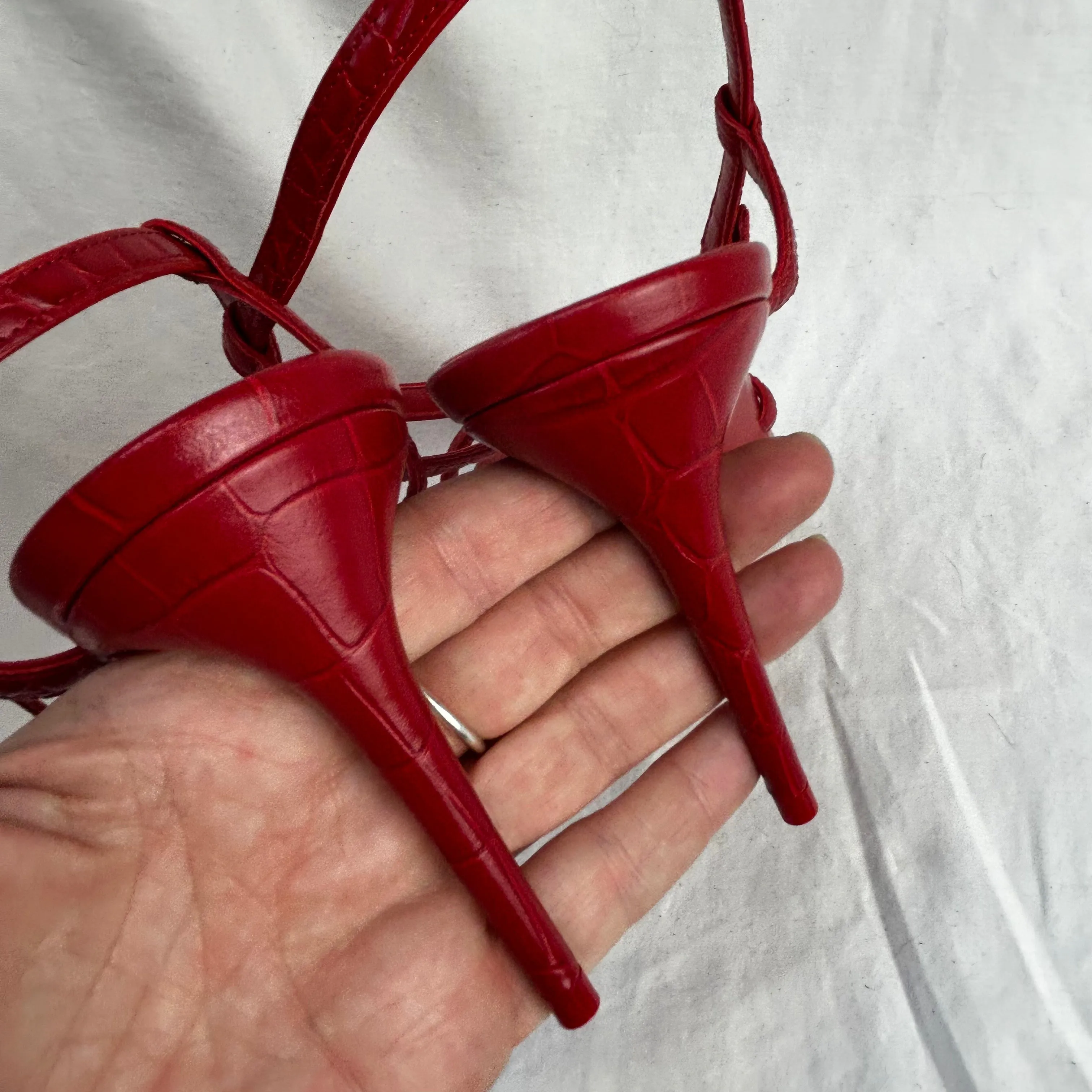 Christian Louboutin £595 Brand New Red Selima 85 Strappy Sandals 38