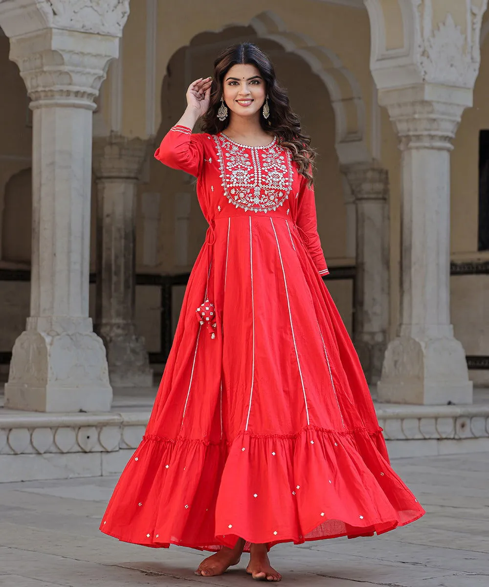 Elegant Red Mirror Embellished Cotton Gown (Pack of 1)